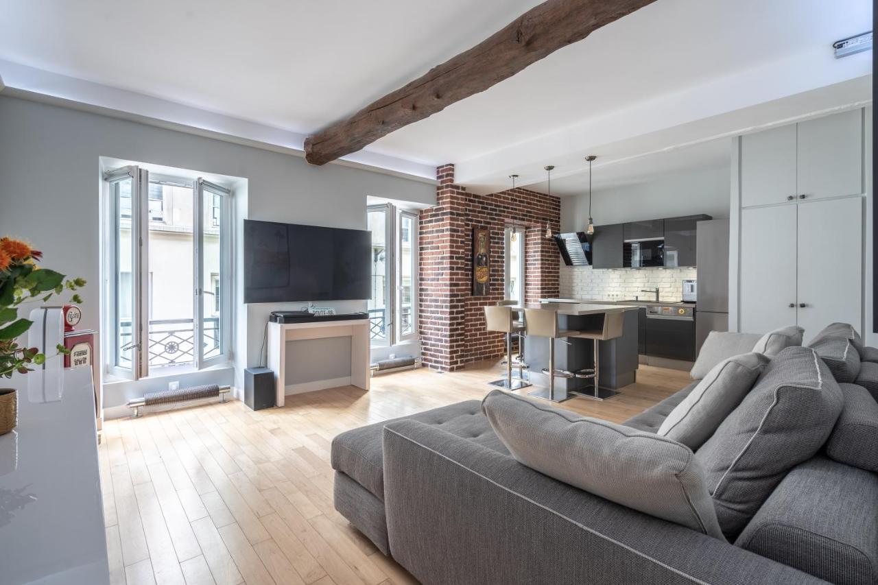 Room In Apartment - Cosy Place In The Hear Of Paris Ngoại thất bức ảnh